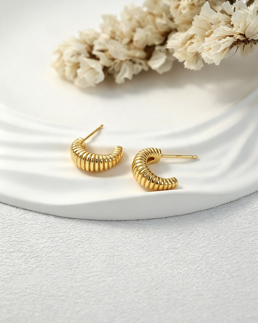 Ribbed Croissant Hoop Earrings