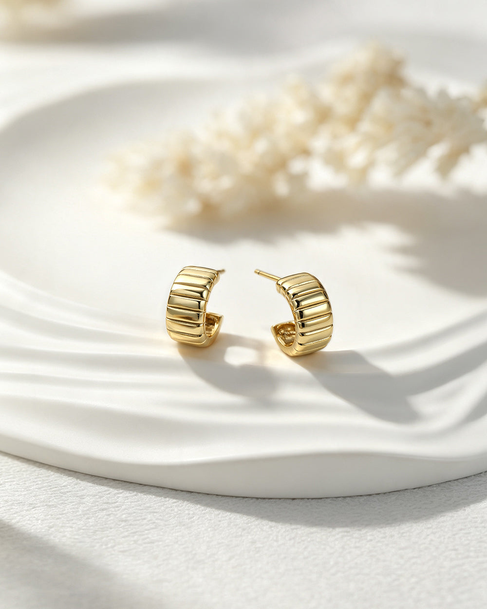 Ribbed Link Hoop Earrings