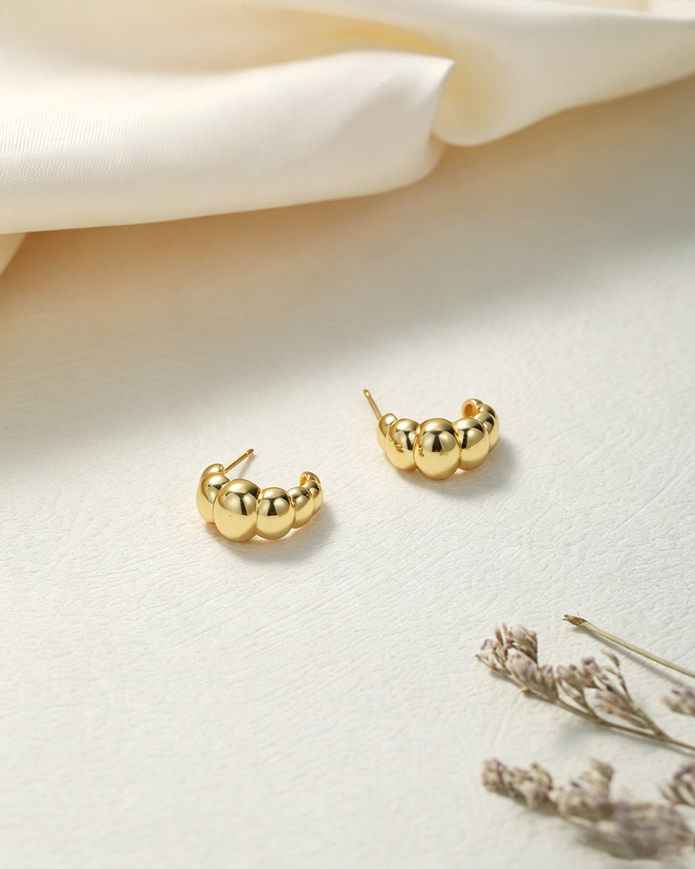 Puffy Charlotte Stud Earrings