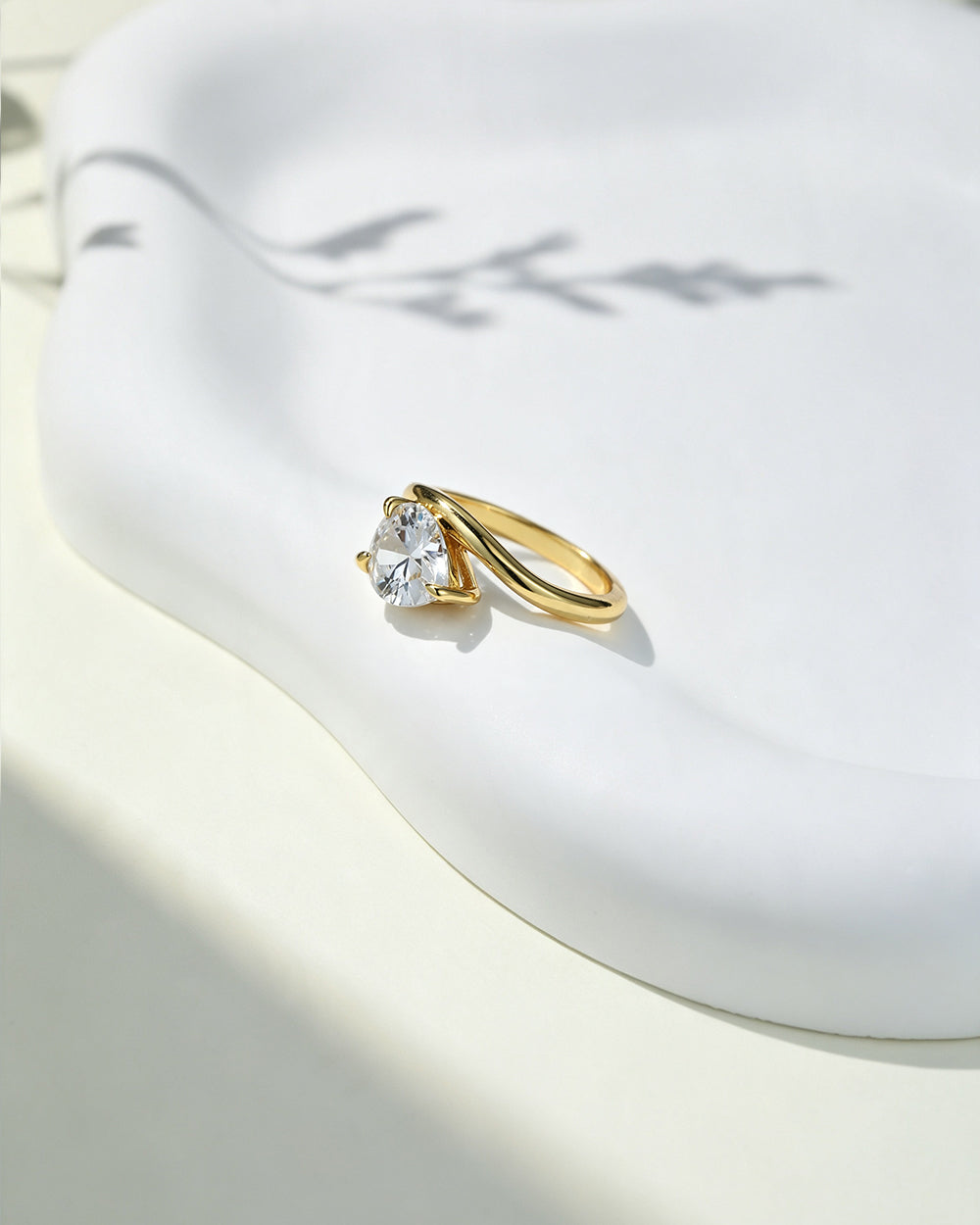 18K Gold Plated Water Drop Twist CZ Ring
