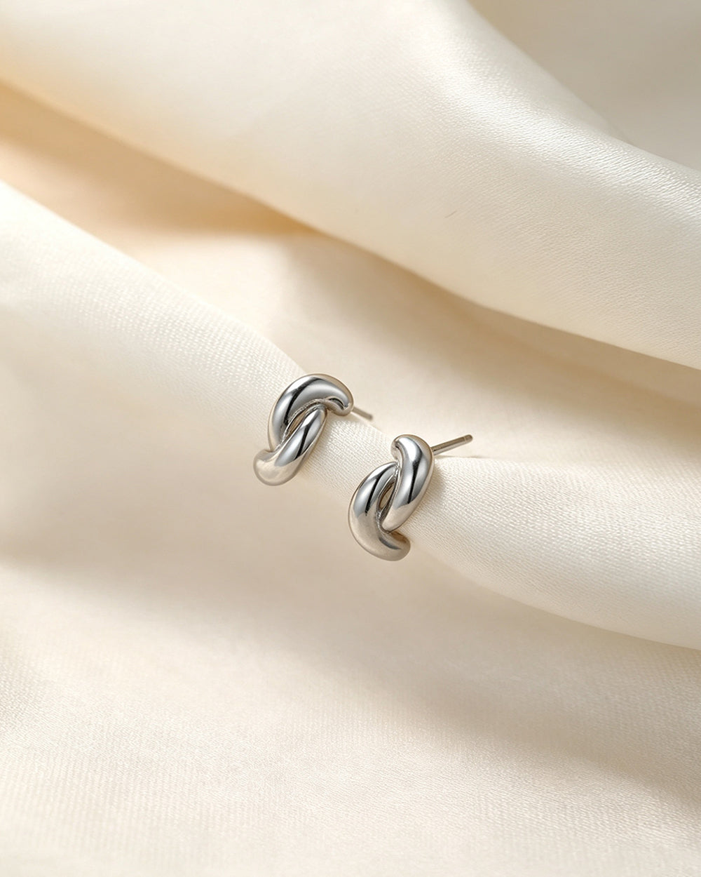 Interlock Link Hoop Earrings