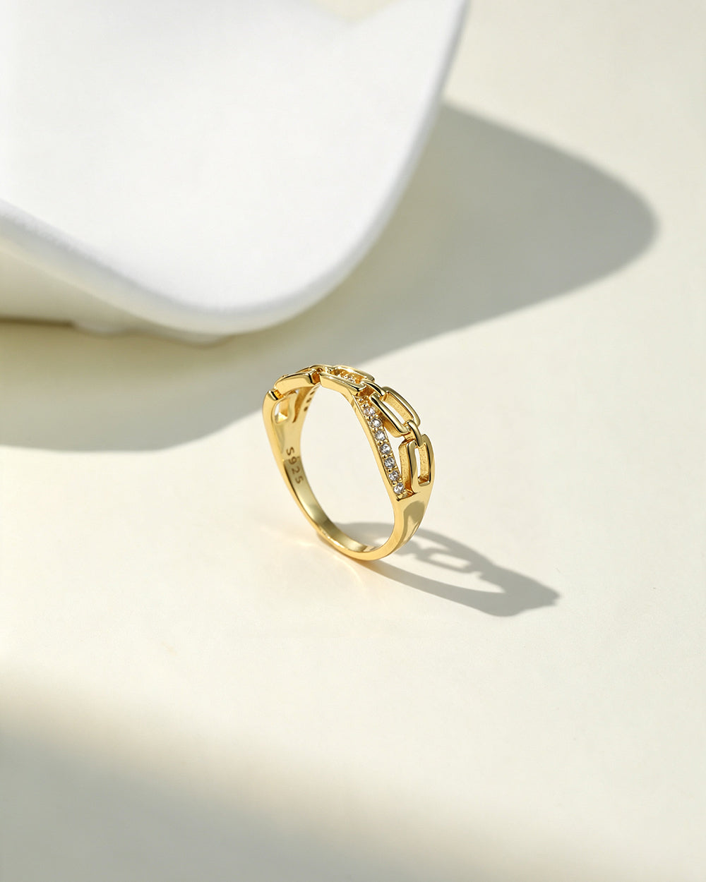 Openwork Chain Ring